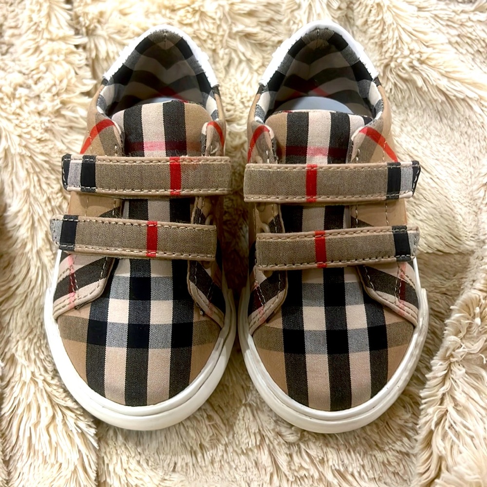 Burberry pattern Velcro double strap sneaker, size 4 (infant).